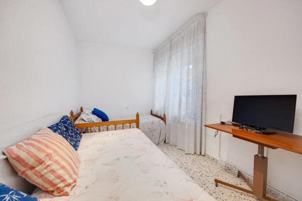 Piso en venta en AV PURISIMA DE LA, 27, Torrevieja
thumbnail 2