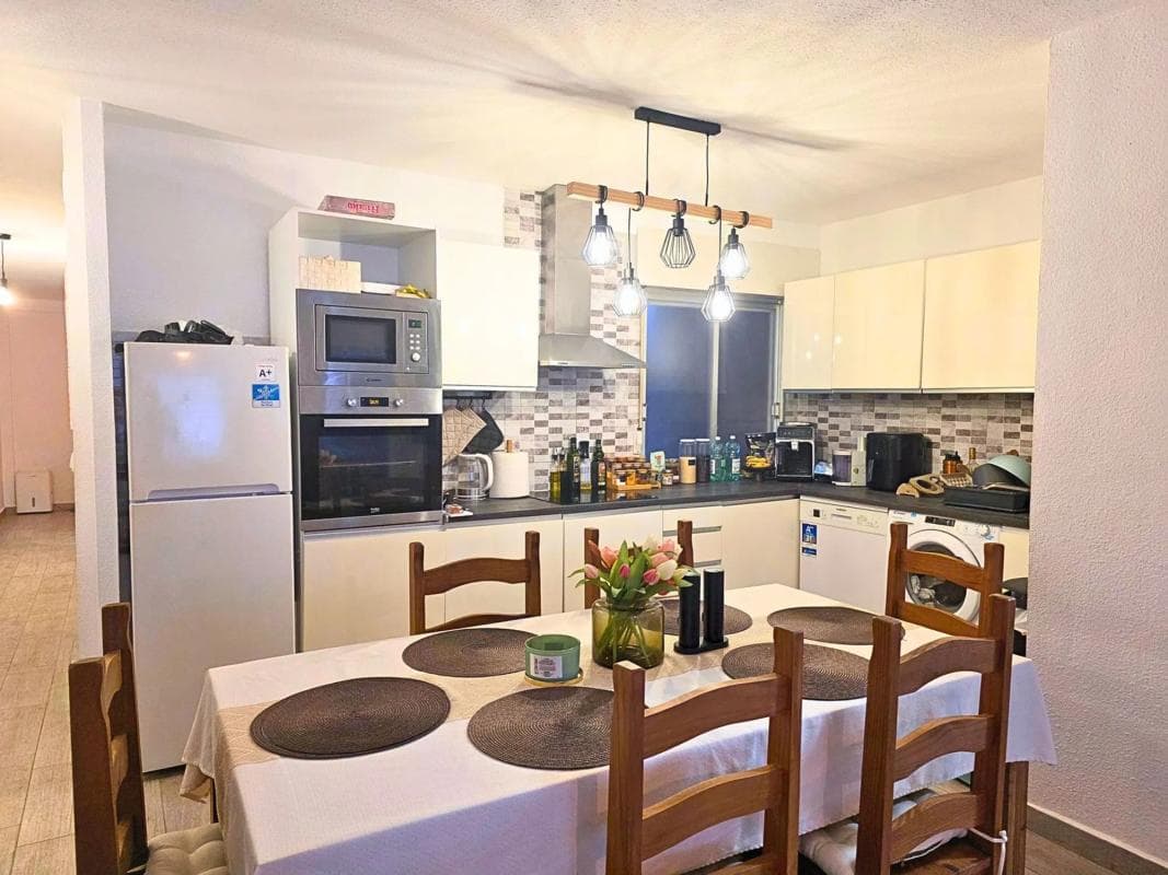 Venta de piso en CL GUMERSINDO, Torrevieja
photo 2