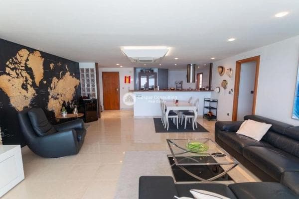 Piso en venta en Barrio Las Piscinas Naturales, Torrevieja
thumbnail 2