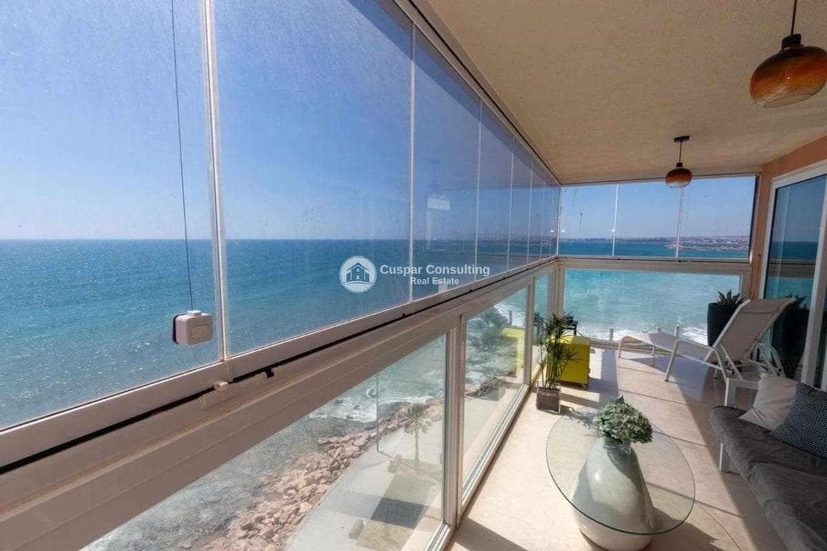 Venta de piso en Barrio Las Piscinas Naturales, Torrevieja
photo 5