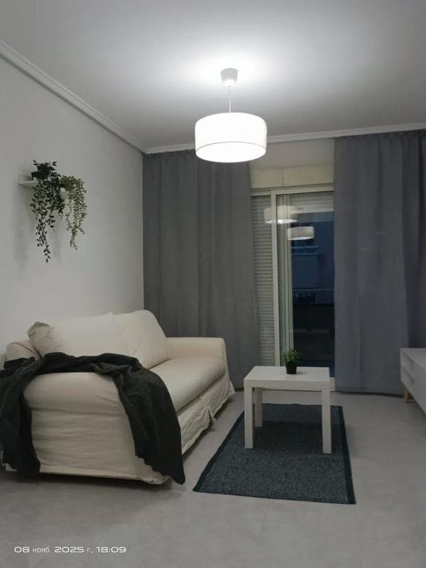 Sale of apartment in Calle la Loma, 70, Torrevieja
photo 2