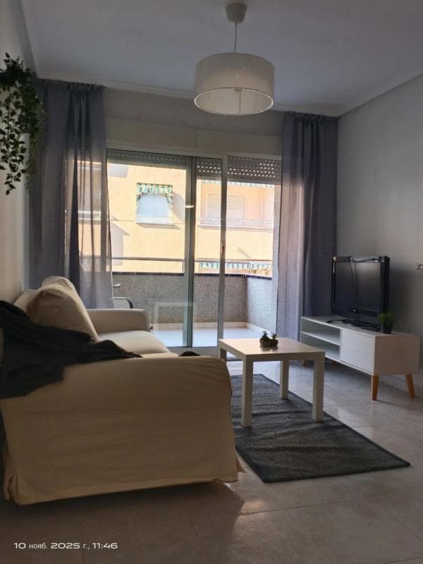 Sale of apartment in Calle la Loma, 70, Torrevieja
photo 4