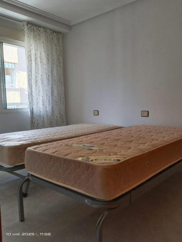 Sale of apartment in Calle la Loma, 70, Torrevieja
photo 5