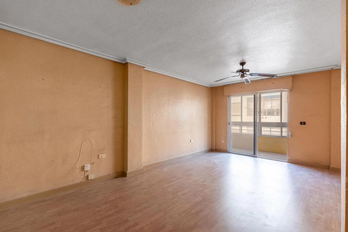 Venta de piso en Calle Fuensanta, 57, Torrevieja
photo 3