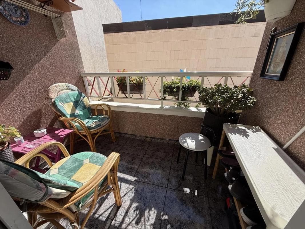 Venta de piso en Calle Ramón Gallud, Torrevieja
photo 3
