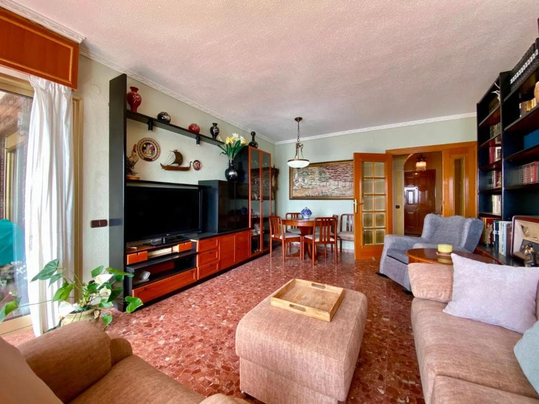 Venta de piso en Paseo Juan Aparicio, 11, Torrevieja
photo 3