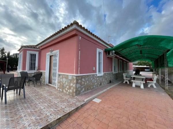 Chalet independiente en venta en Crevillente, Crevillente
thumbnail 1