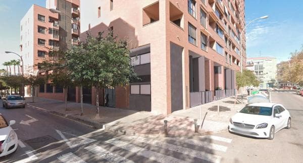Piso en venta en Calle Enriqueta Elizaicin, 2, Alicante / Alacant thumbnail 1