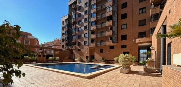 Piso en venta en Calle Enriqueta Elizaicin, 2, Alicante / Alacant photo 1
