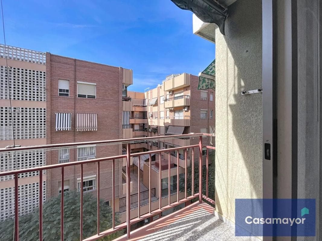 Venta de piso en Calle de los Doscientos, 39, Alicante / Alacant
photo 2