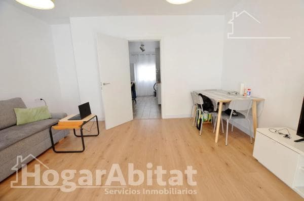 Piso en venta en Calle Deportista Benjamin Rodriguez, Alicante / Alacant
photo 1