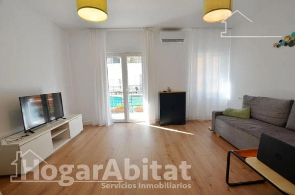 Piso en venta en Calle Deportista Benjamin Rodriguez, Alicante / Alacant
thumbnail 1