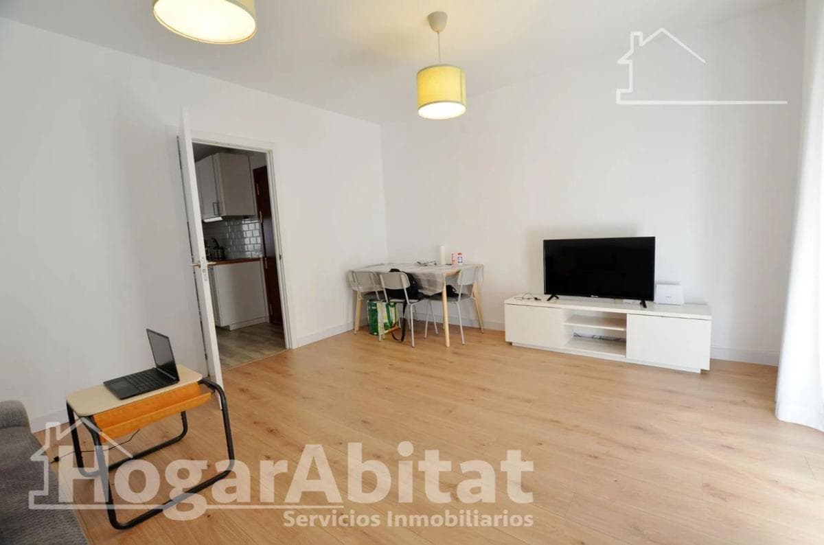Venta de piso en Calle Deportista Benjamin Rodriguez, Alicante / Alacant
photo 4