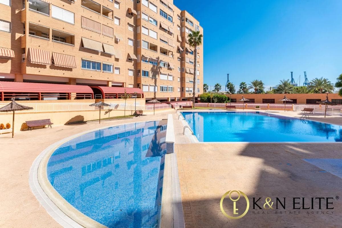 Venta de piso en Calle Brasil, Alicante / Alacant
photo 2