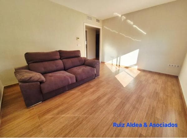 Piso en venta en Calle Alona, Alicante / Alacant
thumbnail 1