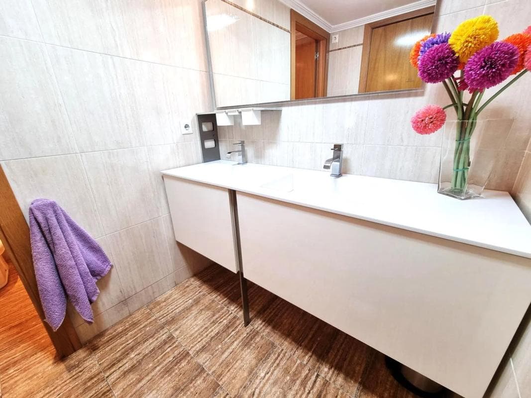Venta de piso en Calle Astrónomo Comas Sola, 2 a, Alicante / Alacant
photo 2