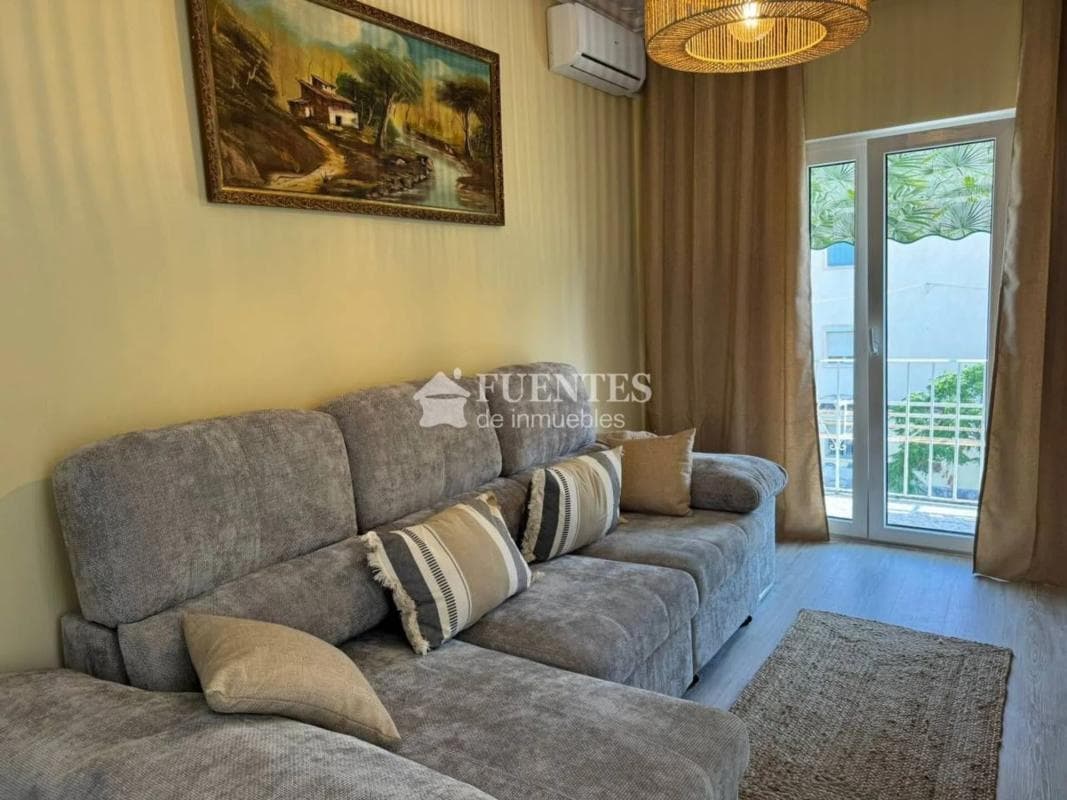 Venta de piso en Calle Victoriano Ximénez de Couder, Alicante / Alacant
photo 5