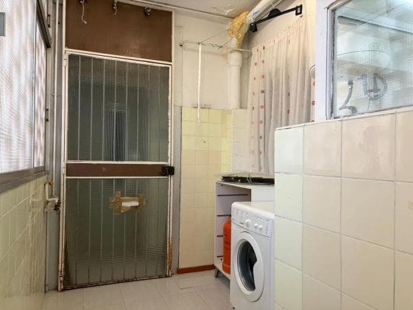 Piso en venta en CL PINTOR VELAZQUEZ, 59, Alicante / Alacant
thumbnail 1