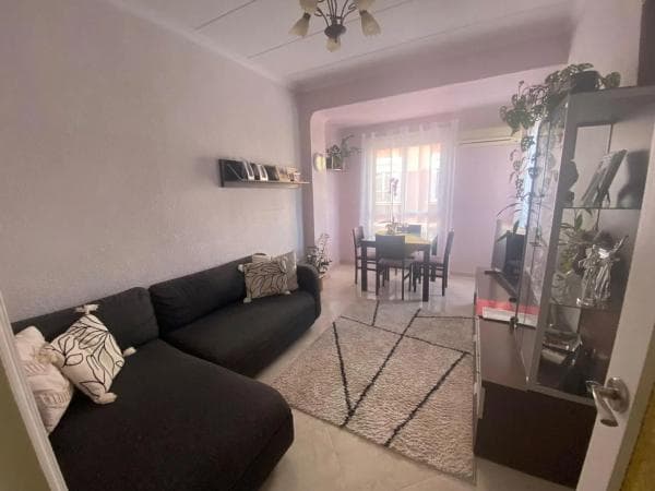 Piso en venta en Barrio Campoamor, Alicante / Alacant
photo 1