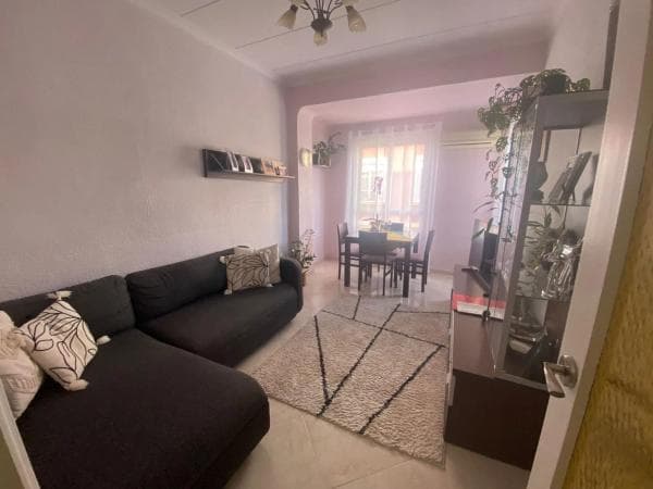 Piso en venta en Barrio Campoamor, Alicante / Alacant
thumbnail 1