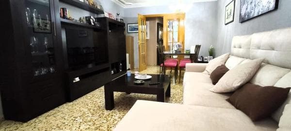 Piso en venta en Barrio Campoamor, Alicante / Alacant
thumbnail 2