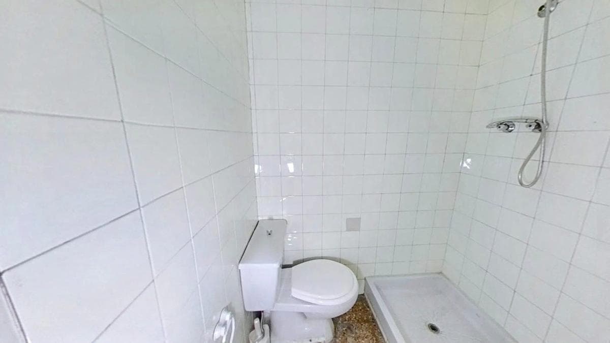 Venta de piso en Barrio Altozano, Alicante / Alacant
photo 2