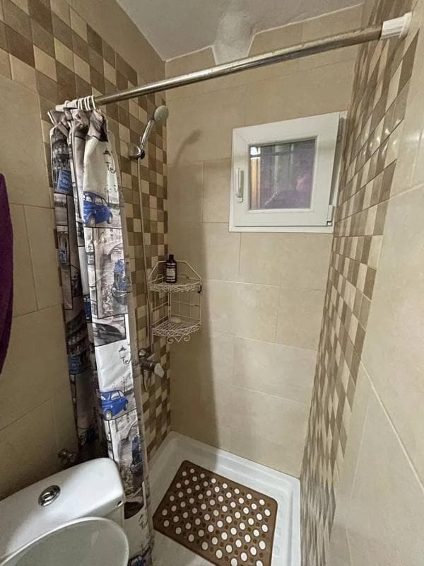 Venta de piso en Barrio Carolinas Bajas, Alicante / Alacant
photo 5