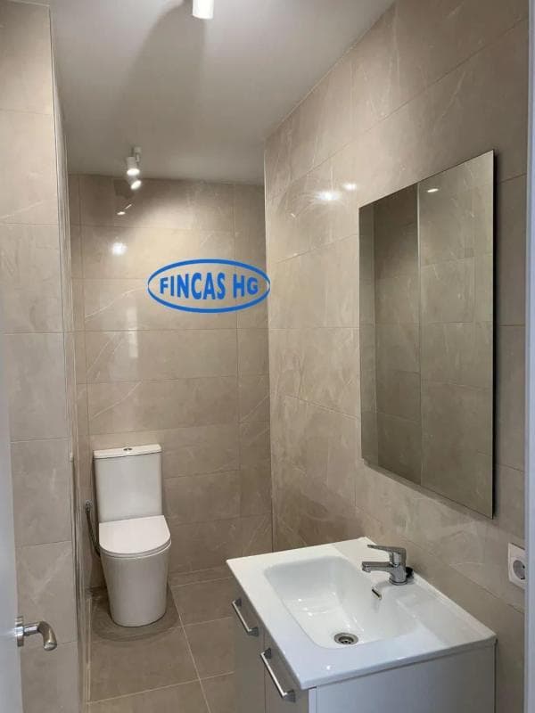 Venta de piso en Barrio Carolinas Altas, Alicante / Alacant
photo 5