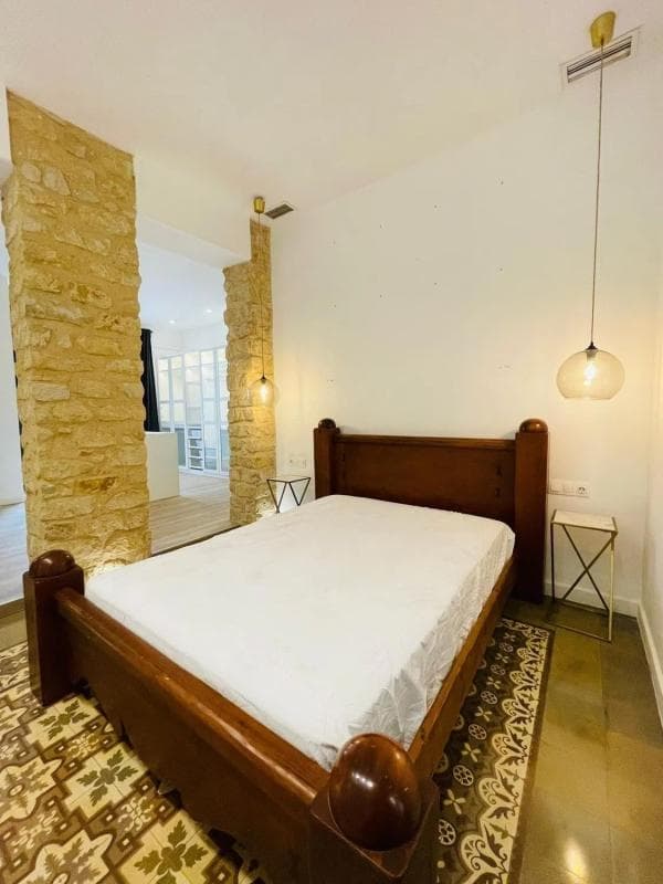 Venta de piso en Calle San Vicente, Alicante / Alacant
photo 2