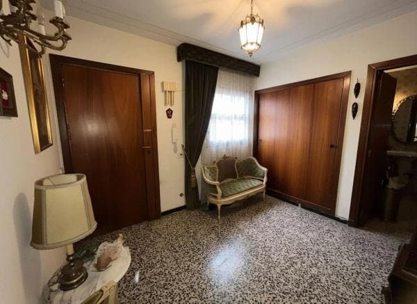 Piso en venta en Barrio Mercado, Alicante / Alacant
photo 1