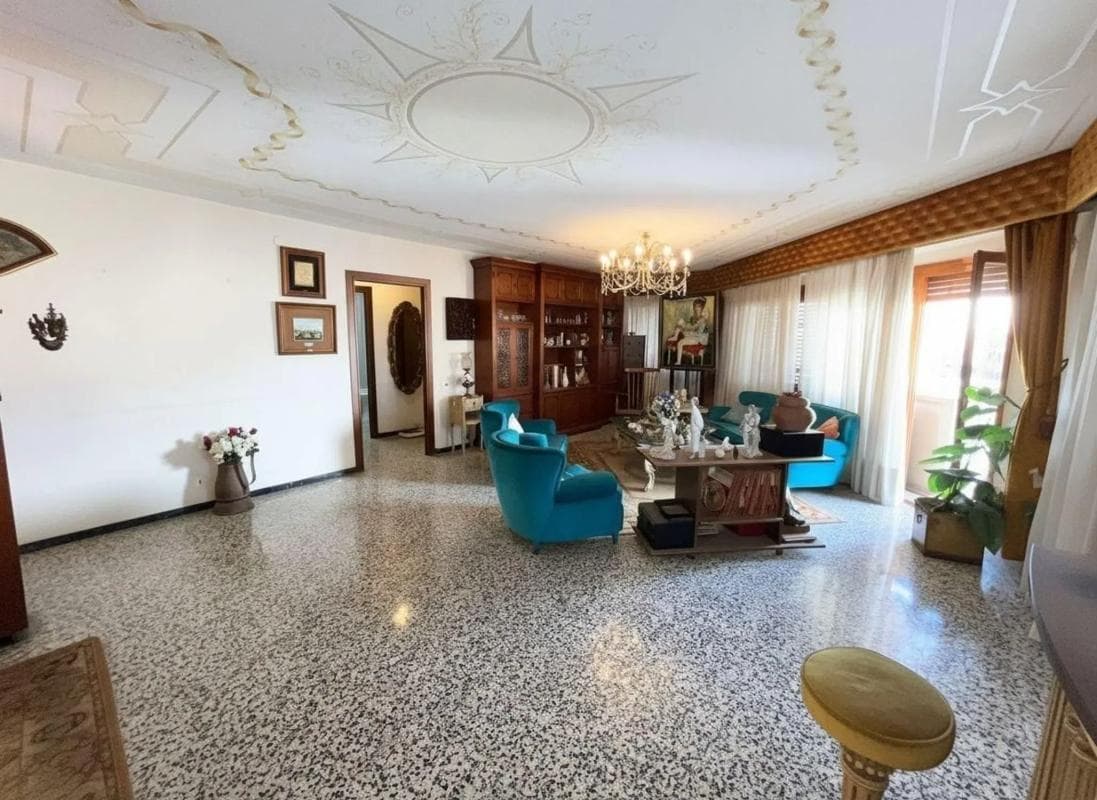 Venta de piso en Barrio Mercado, Alicante / Alacant
photo 3