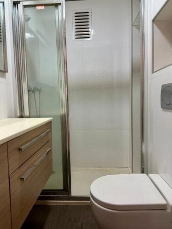Piso en venta en Calle Pintor Aparicio, Alicante / Alacant
thumbnail 1
