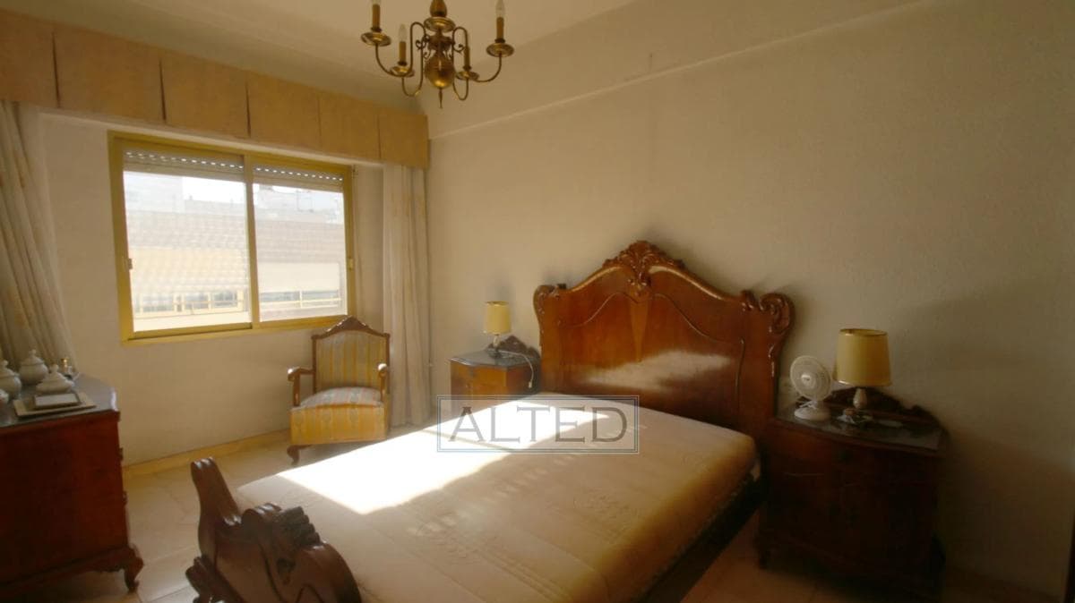 Venta de piso en Calle Arquebisbe Loaces, 10, Alicante / Alacant
photo 2