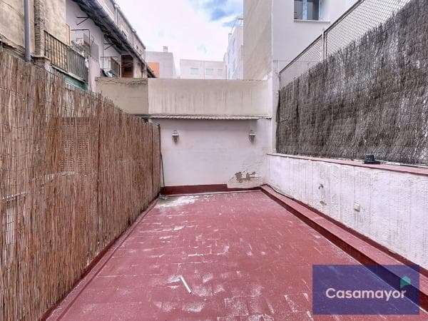 Apartment for sale in Calle Bailen, Alicante thumbnail 2