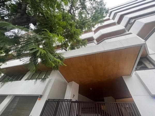 Piso en venta en Avenida de Ramón y Cajal, 7, Alicante / Alacant
photo 1