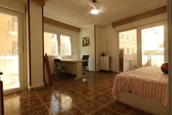 Piso en venta en Barrio Centro Tradicional, Alicante / Alacant
thumbnail 1