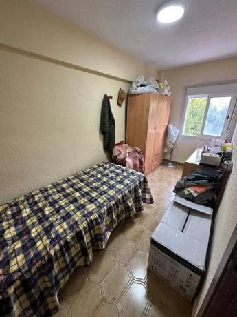 Piso en venta en Barrio Vistahermosa, Alicante / Alacant
photo 1