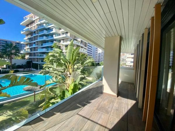 Piso en venta en Avenida Artista Remigio Soler López, 9, Alicante / Alacant
thumbnail 1