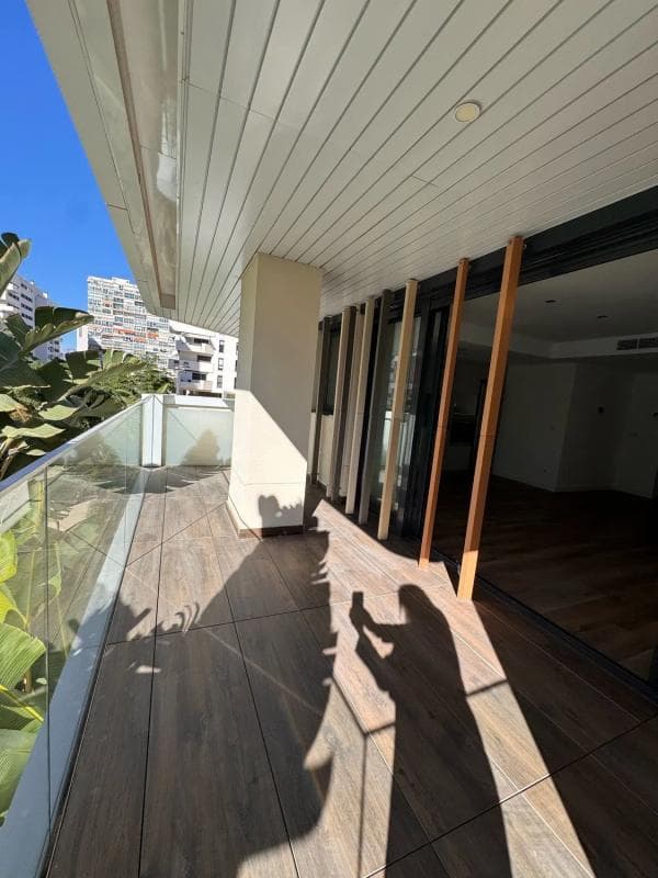 Venta de piso en Avenida Artista Remigio Soler López, Alicante / Alacant
photo 5