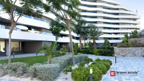 Piso en venta en Maestro José Garberí Serrano, Alicante / Alacant
thumbnail 2