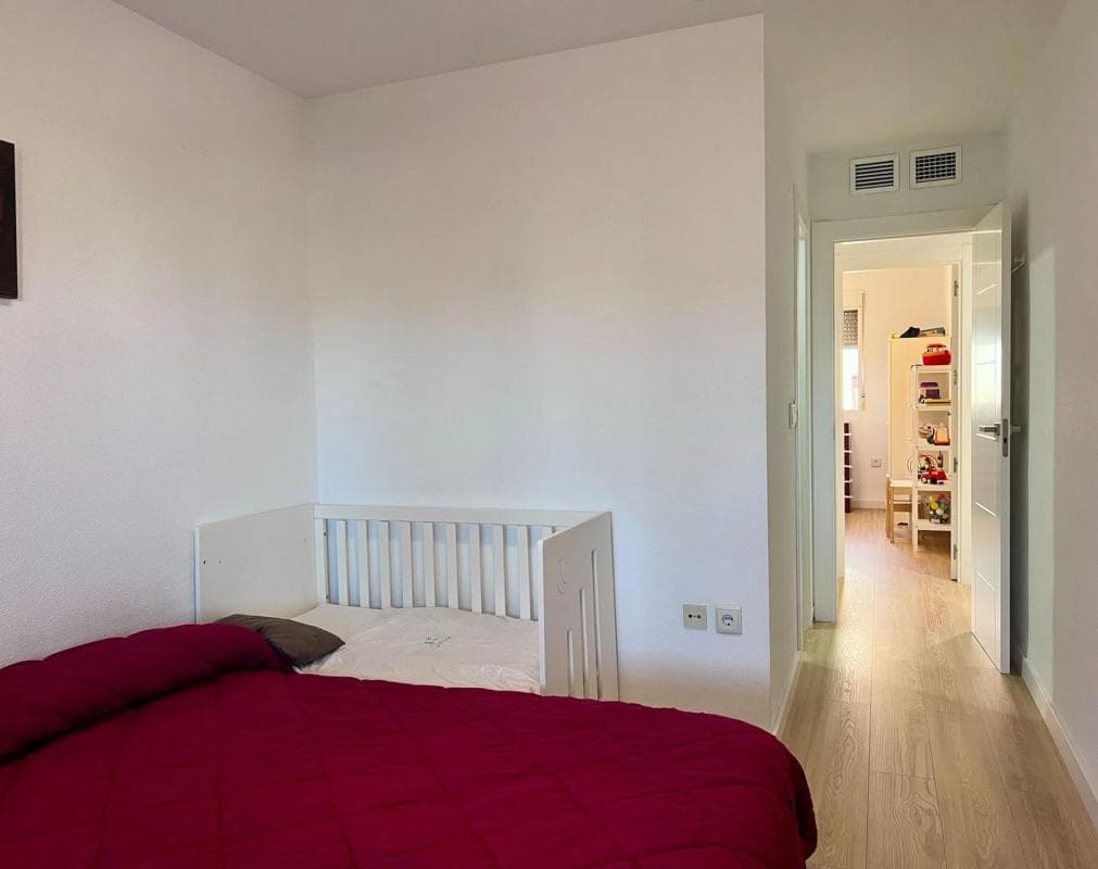Venta de piso en Avenida Esportista Miriam Blasco, Alicante / Alacant
photo 3
