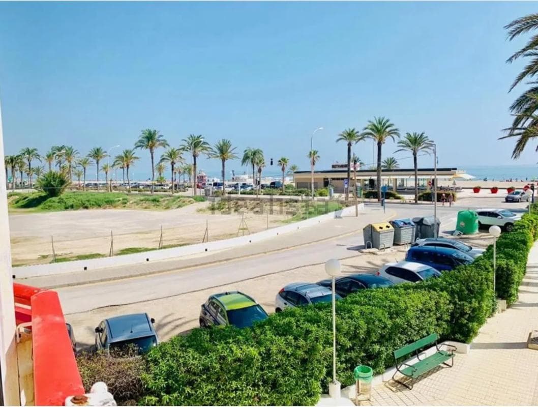 Venta de piso en Avenida de Niza, Alicante / Alacant
photo 2