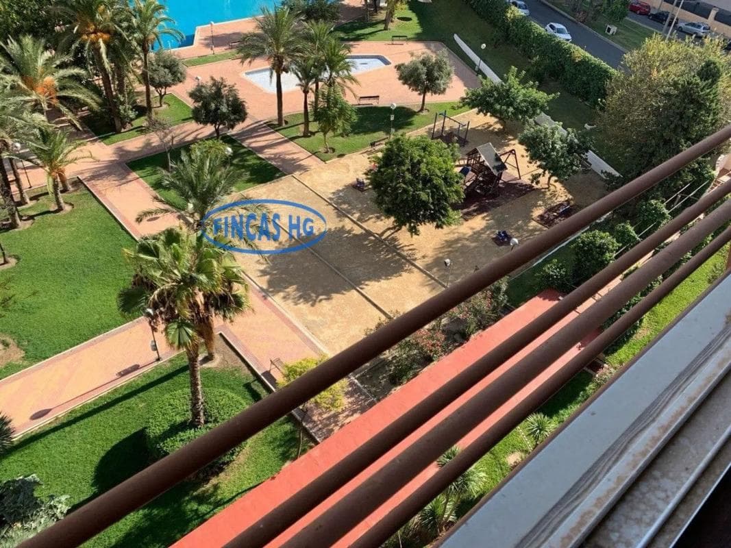 Venta de piso en Barrio Cabo de las Huertas, Alicante / Alacant
photo 3