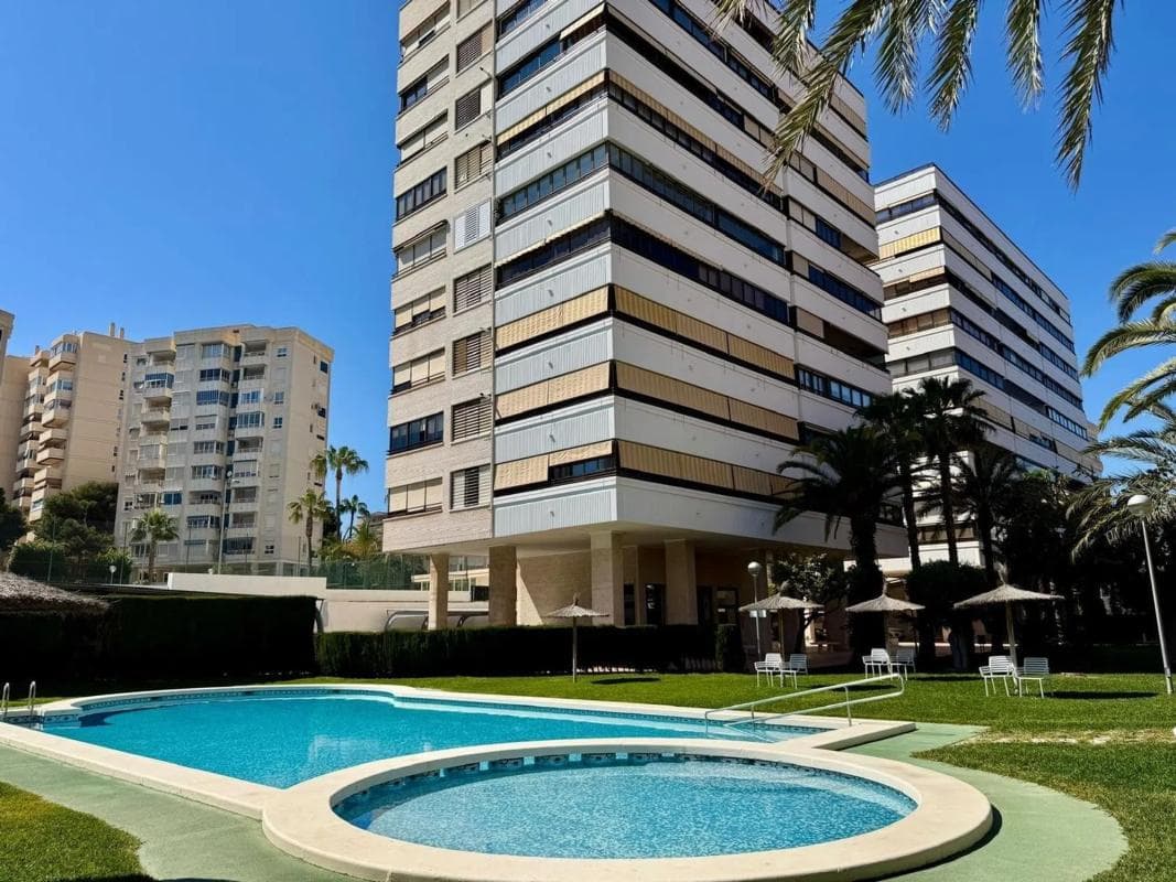 Venta de piso en Avenida de Cataluña, Alicante / Alacant
photo 2