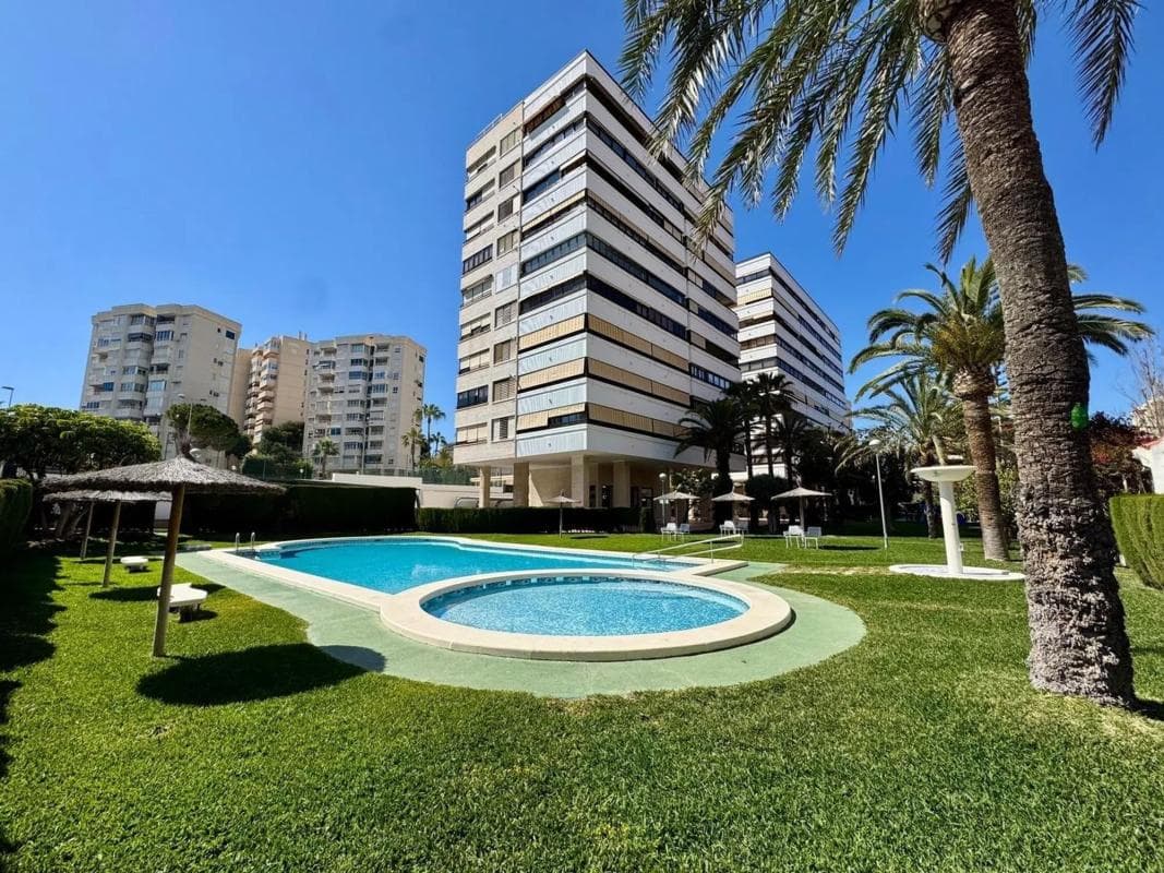 Venta de piso en Avenida de Cataluña, Alicante / Alacant
photo 5