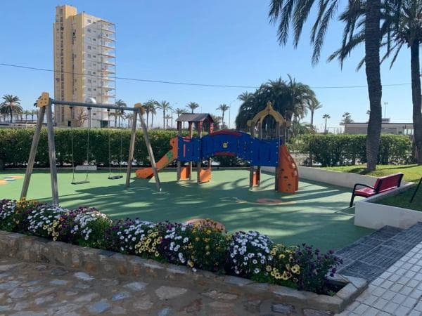Piso en venta en Avenida de Niza, 30, Alicante / Alacant
photo 1