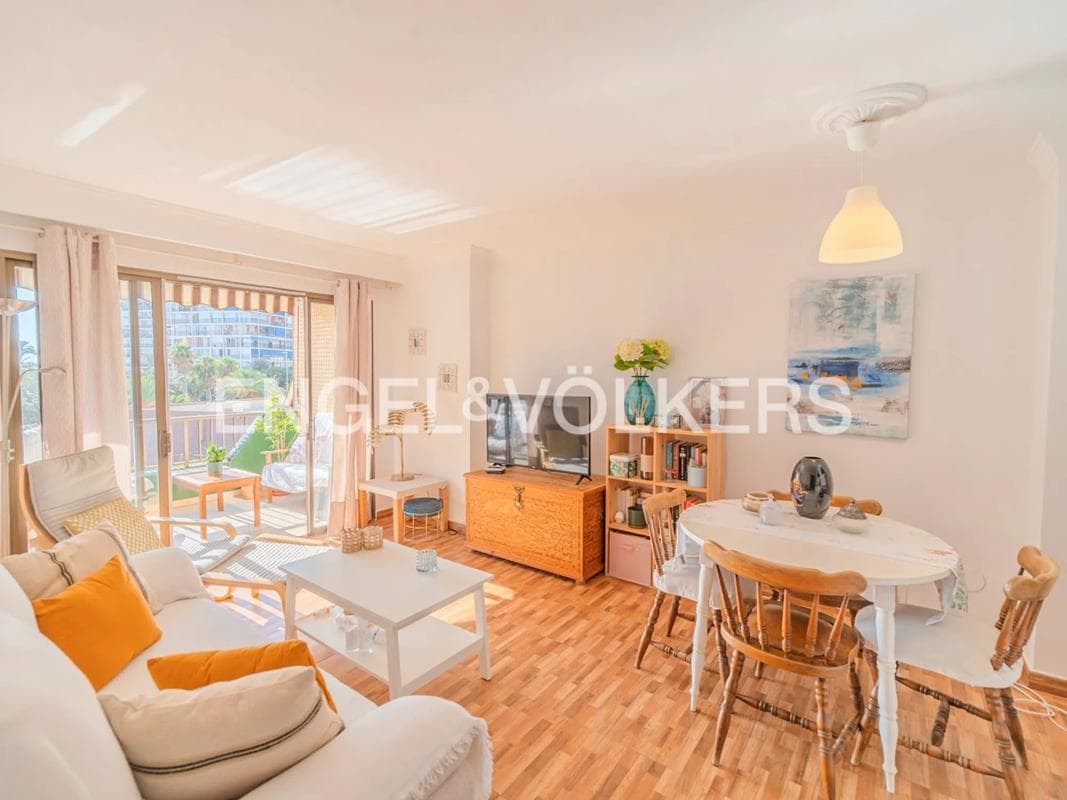 Venta de piso en Avenida de la Costa Blanca, 135, Alicante / Alacant
photo 2