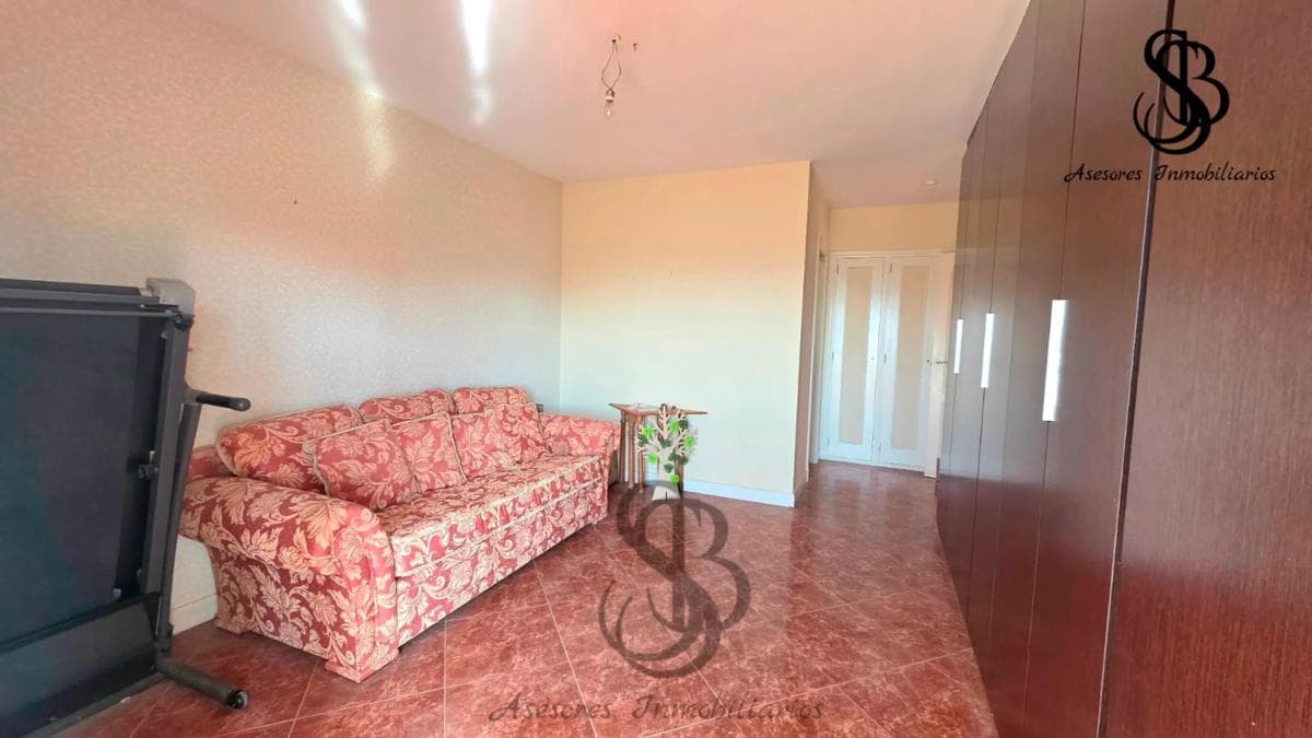 Venta de piso en Calle Arpón, Alicante / Alacant
photo 4