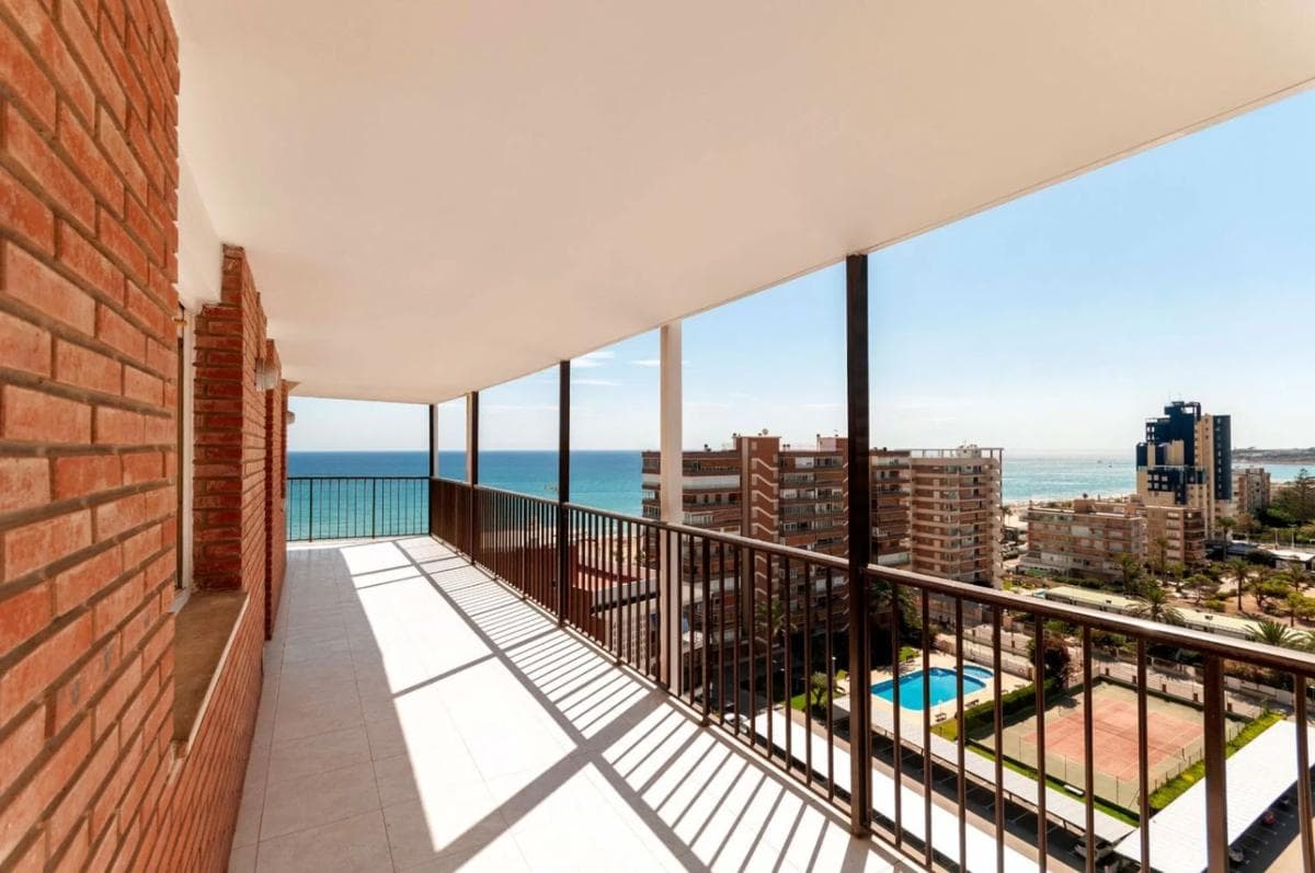 Venta de piso en Avenida Países Escandinavos, 5, Alicante / Alacant
photo 3