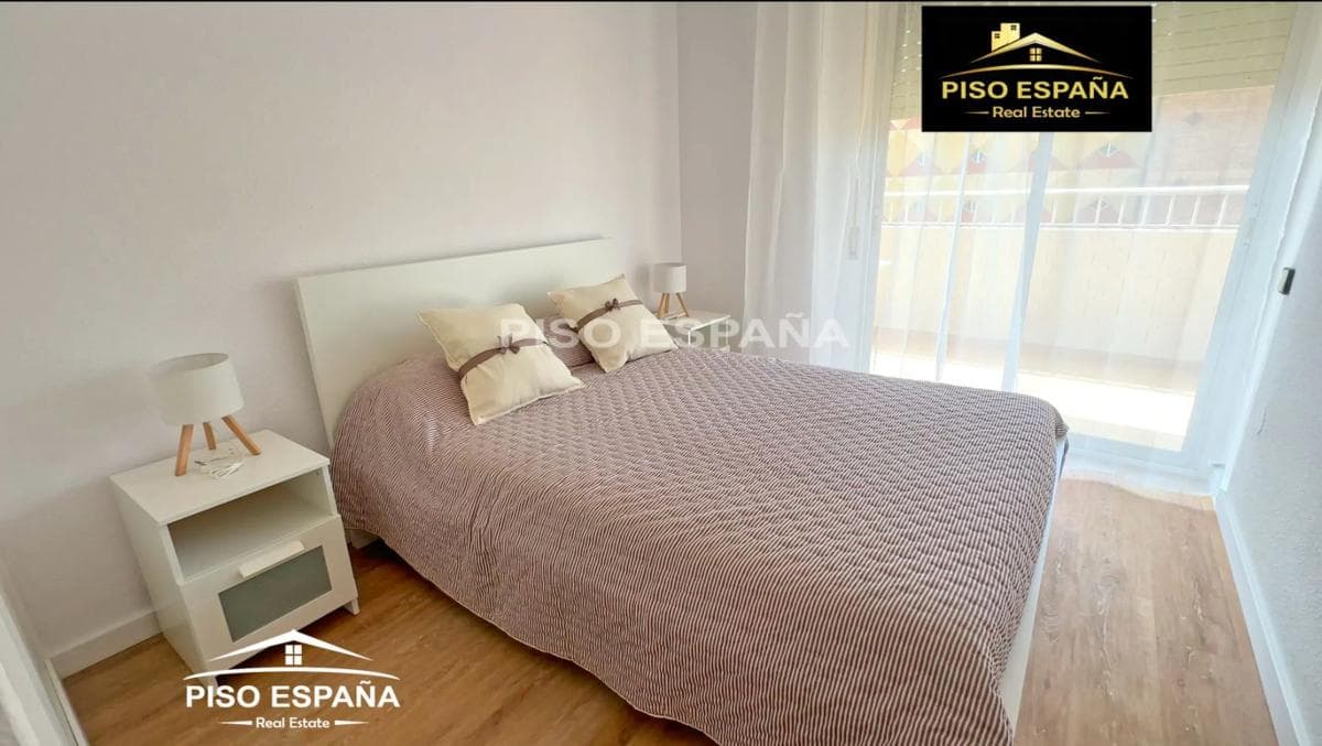 Venta de piso en Avenida de la Costa Blanca, Alicante / Alacant
photo 2